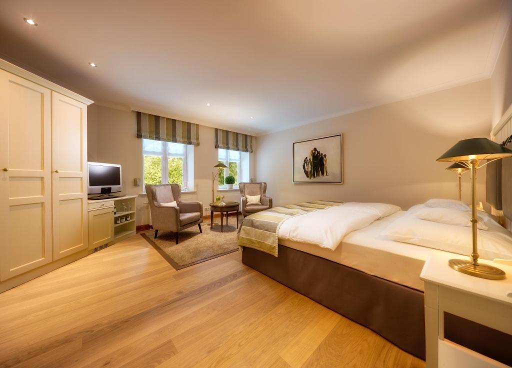 Alter Meierhof 5* Gluecksburg
