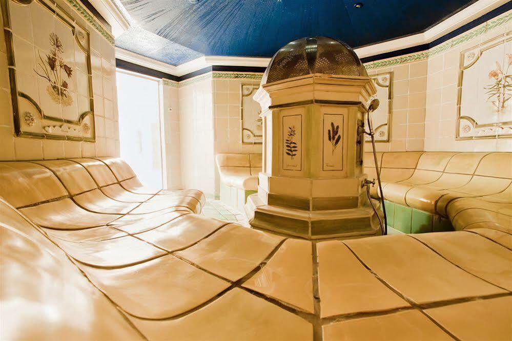 Alter Meierhof Hotel 5*